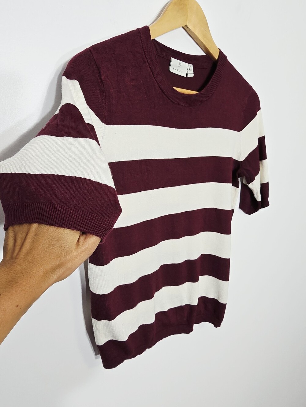 KAFFE Ivory Burgundy Nautical Strips Knitted Short Sleeve Sweater Size Small - Picture 4 of 12